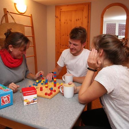 Frankenberg Ferienwohnung Spatzennest מראה חיצוני תמונה